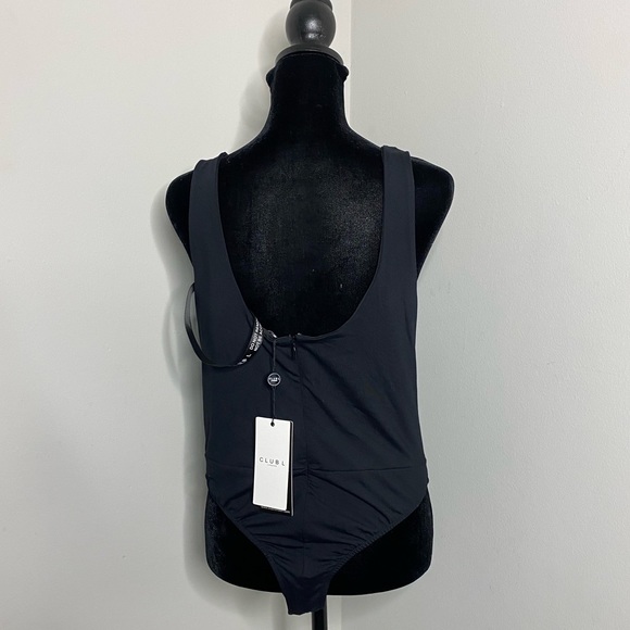 Black bodysuit never worn - Picture 2 of 2